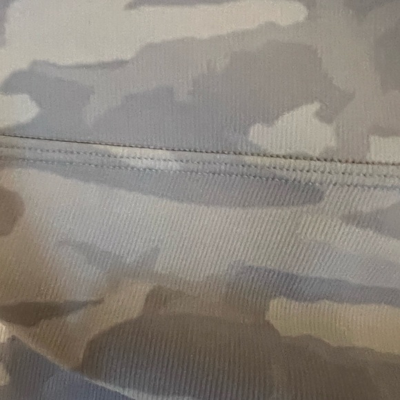 Lululemon Wunder Under HR Crop 23” Scalloped - Picture 10 of 12